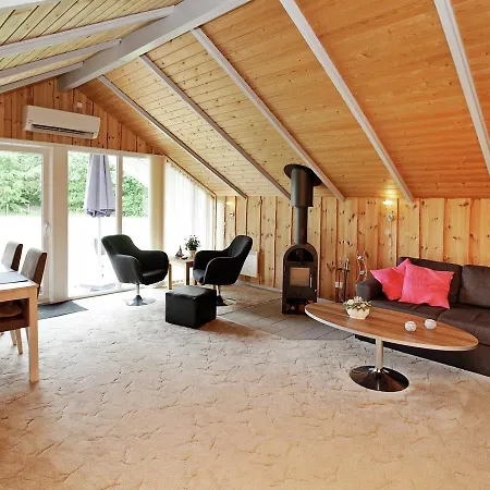 Two-bedroom Holiday In 9 Oksbøl