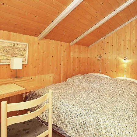 Semesterbostad Two-bedroom Holiday In 9 Oksbøl